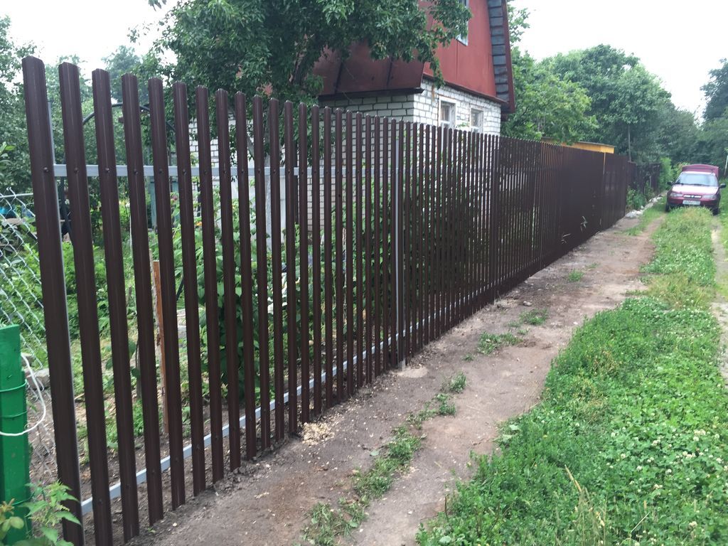 Установка штакетника от компании СтройСад купить в городе Нижний Новгород