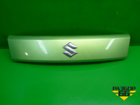 Накладка двери багажника (8394151K10) Suzuki Splash с 2008г